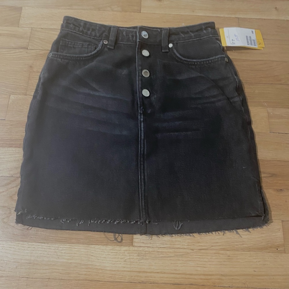 Brand New H&M Skirt
